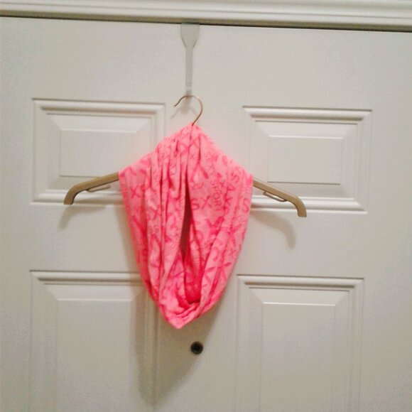 Victoria's secret - Loop scarf , pink - Picture 3 of 4